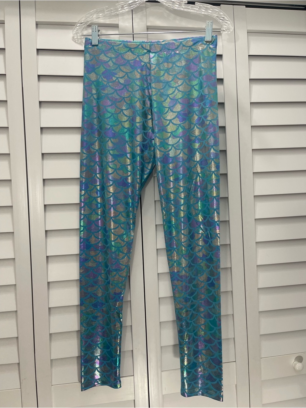 Nihoe Women’s Holographic Shimmery Mermaid Leggings - Aqua Blue